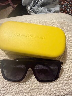 Marc Jacobs Black Oversized Square Sunglasses with Yellow Case